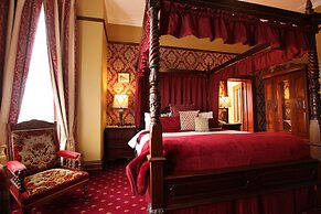 The Grand On Macfie
