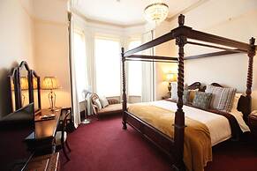 The Grand On Macfie