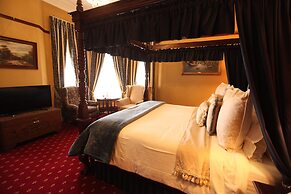 The Grand On Macfie