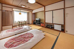 New Makomo Hotel