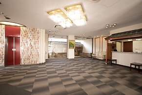 New Makomo Hotel