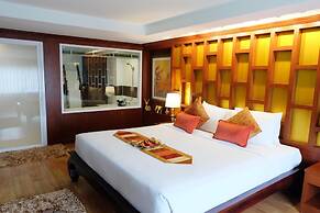 Grand Hill Resort and Spa