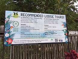 Moonriver Lodge