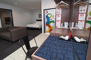 S Boutique Hotel