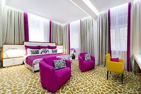 Mirax Sapphire Boutique Hotel