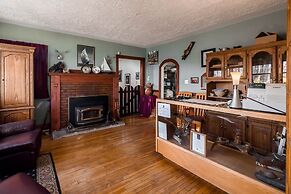 Jeddore Lodge B & B