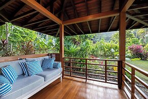 Playa Cativo Lodge