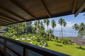 Playa Cativo Lodge
