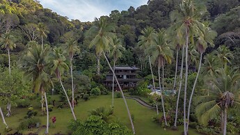 Playa Cativo Lodge