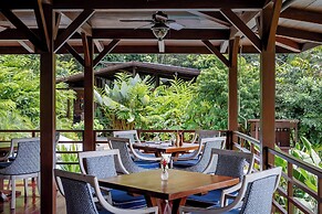 Playa Cativo Lodge