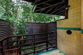 Playa Cativo Lodge