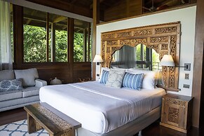 Playa Cativo Lodge