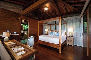 Playa Cativo Lodge