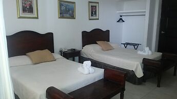 Maracas Inn