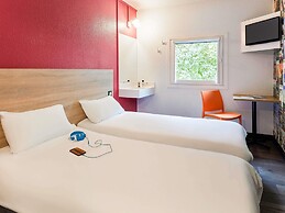 hotelF1 Paris Gennevilliers