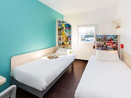 hotelF1 Paris Gennevilliers