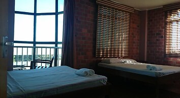 Hotel Paramuru