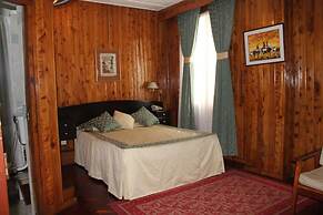 Oakwood Hotel