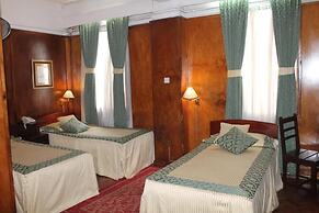 Oakwood Hotel