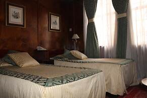Oakwood Hotel