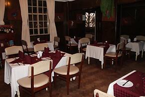 Oakwood Hotel