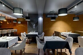 Park Wood Hotel