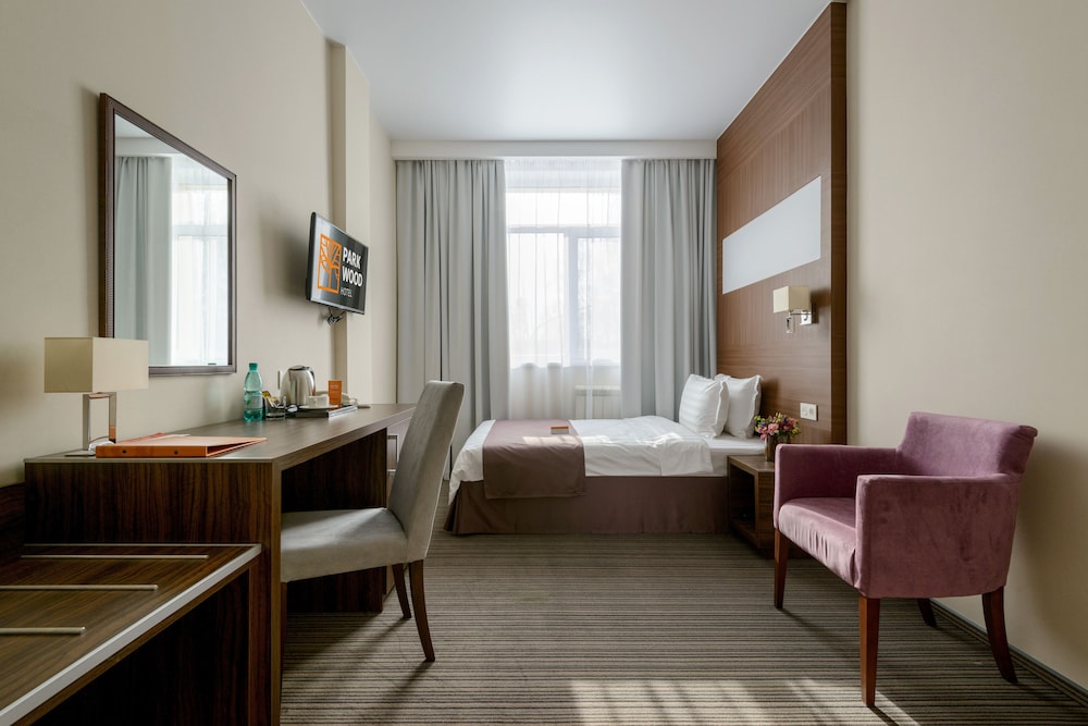 Park Wood Hotel