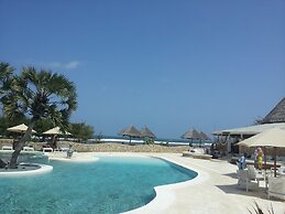 Kola Beach Resort