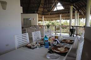 Kola Beach Resort
