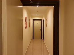 Hotel CheckedInn
