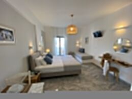 CAELI PAROS by Kostas and Ioanna Studios