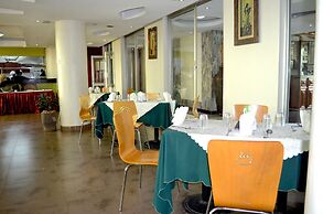 Mt. Zion Hotel