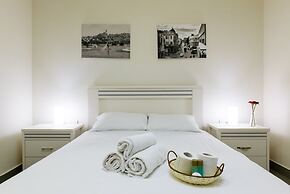 Dizengoff Inn