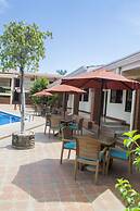 Farallones Hotel