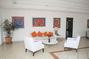 Farallones Hotel