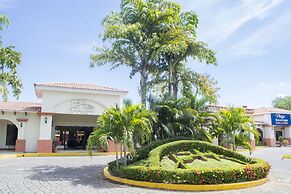 Farallones Hotel