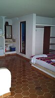 Safari Inn