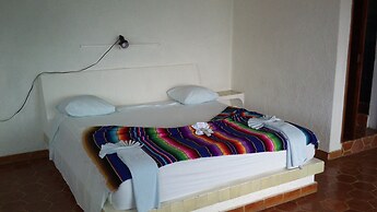 Safari Inn