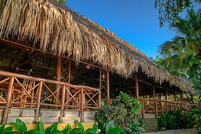 Banana Palms Hotel