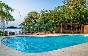 Banana Palms Hotel