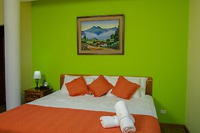 Banana Palms Hotel