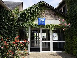 ibis budget Tarbes