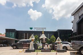 Petchyindee Kingdom