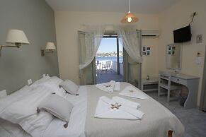 Alexandra's Rooms