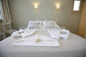 Alexandra's Rooms