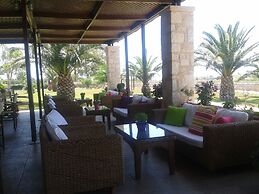 Kallicrates Village