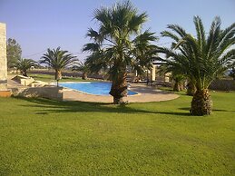 Kallicrates Village