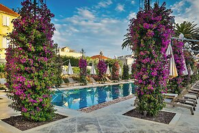 Hotel Lemongarden