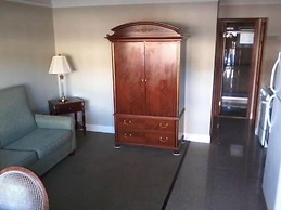 Golden Gate Lodging