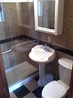Golden Gate Lodging